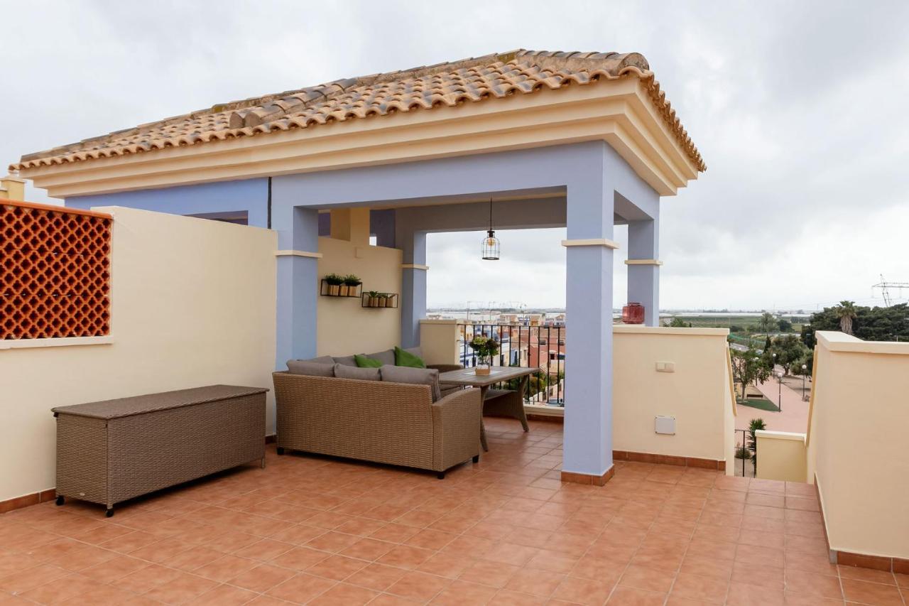 Apartamento Ático con terraza-solárium y piscina 4-6 personas WIFI A/C Roda Exterior foto