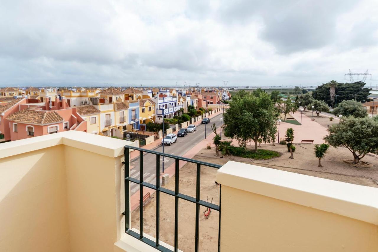 Apartamento Ático con terraza-solárium y piscina 4-6 personas WIFI A/C Roda Exterior foto